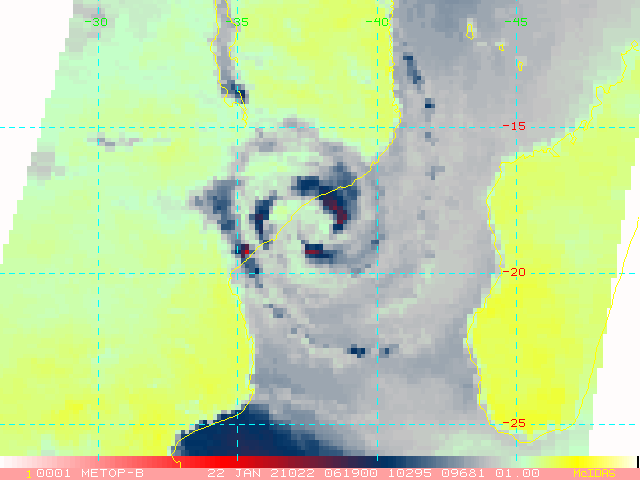 22/0619UTC. MICROWAVE DEPICTS A BANDING EYE PATTERN.