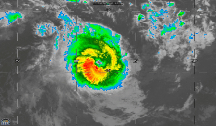 19S(FARAJI). 08/15UTC 6H LOOP. ANIMATED IMAGERY DEPICT A COMPACT AND WELL ORGANIZED CYCLONE CLOSE TO SUPER TYPHOON INTENSITY AT 08/12UTC. ADT AND DVORAK NUMBERS POINT TO A STILL INTENSIFYING SYSTEM. NEXT COMPLETE BULLETIN WILL BE ISSUED AT 08/22UTC. CLICK TO ANIMATE IF NECESSARY.