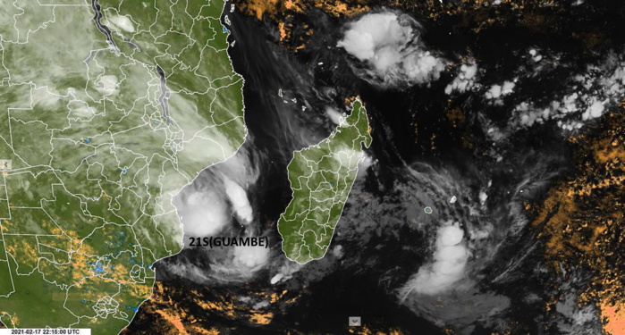 21S(GUAMBE). 17/2215UTC. Eumetsat. Enhanced by Patrick Hoareau. 21S(GUAMBE). 17/2215UTC. Eumetsat. Enhanced by Patrick Hoareau.