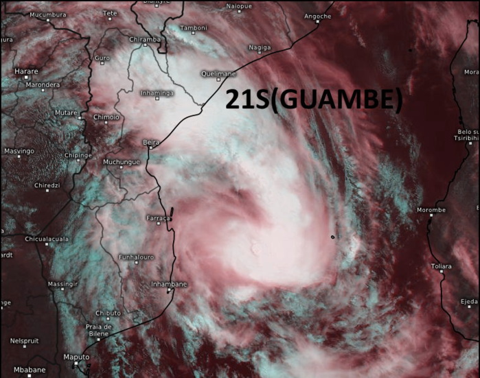 21S(GUAMBE). 18/08UTC. INTENSIFYING SYSTEM. Eumetsat. Enhanced by Patrick Hoareau. 21S(GUAMBE). 18/08UTC. INTENSIFYING SYSTEM. Eumetsat. Enhanced by Patrick Hoareau.