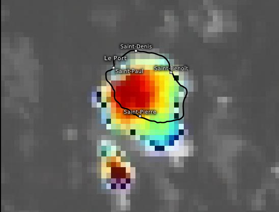 19/15h. Des averses orageuses sont observées sur le Sud-Ouest de la RÉUNION. Au large de Saint Pierre les sommets nuageux affichent une température de -80°C. Eumestat.