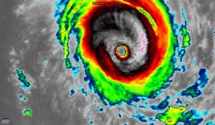 24S(HABANA). 11/22UTC. 9H ANIMATION. 24S REMAINS COMPACT AND WELL ORGANIZED. CLOUD-TOPS ARE SLIGHTLY WARMER SINCE 11/1730UTC. 11/2045UTC SATELLITE BULLETIN FROM JTWC HAD DOVRAK AT T6.0/6.5/W0.5/24HRS  STT: W0.5/03HRS.