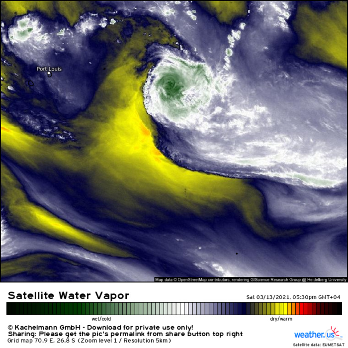 24S(HABANA). 13/1330UTC. DRY AIR IMPINGING ON THE WESTERN QUADRANT OF THE CIRCULATION. 24S(HABANA). 13/1330UTC. DRY AIR IMPINGING ON THE WESTERN QUADRANT OF THE CIRCULATION.