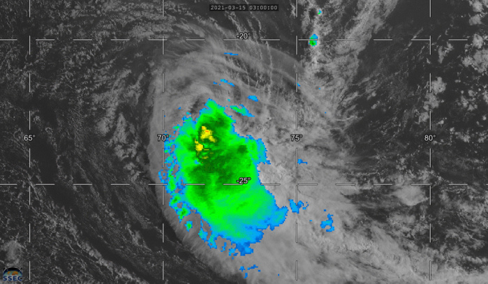 24S(HABANA). 15/09UTC. 6H ANIMATION. 24S(HABANA) IS WEAKENING STEADILY UNDER HIGH (25-35 KNOTS) WEST-NORTHWESTERLY  VERTICAL WIND SHEAR ASSOCIATED WITH AN UPPER-LEVEL TROUGH AND  DRY AIR ENTRAINMENT AS REVEALED IN ANIMATED MULTISPECTRAL SATELLITE  IMAGERY AND TOTAL PRECIPITABLE WATER IMAGERY. DEEP CONVECTION IS SHEARED TO THE SOUTHEAST LEAVING THE LOW LEVEL CIRCULATION CENTER INCREASINGLY EXPOSED. CLICK TO ANIMATE IF NEEDED.