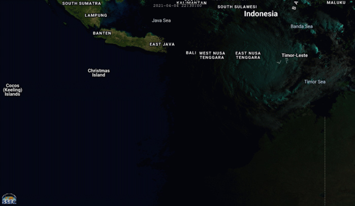05/03UTC. 5H LOOP. TC 26S(SEROJA) ON THE RIGHT AND TC 27S. IF NEEDED CLICK TO ANIMATE.