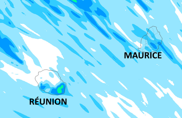 La moitié Nord-Ouest de la RÉUNION bénéficie d'un temps sec. L'humidité intéresse surtout la zone du volcan et le quart Sud-Est mais ne donne que de modestes cumuls de pluie. A MAURICE le Sud-Est et les pentes Sud et Est du Plateau Central restent dans l'humidité ambiante mais une fois encore les quantités de pluie sont modestes. Quelques gouttes touchent aussi ponctuellement le Nord. Simulation du modèle Arôme: accumulation des précipitations de Vendredi 4h à Samedi 22h. MFRANCE.MCIEL.