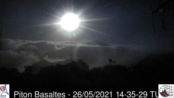 18H35. MÉTÉO RÉUNION.
