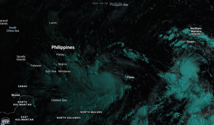 TS 04W. 31/0230UTC. 4H LOOP.ANIMATED MULTISPECTRAL SATELLITE IMAGERY SHOWS THE LOW LEVEL CIRCULATION HAS BECOME  PARTIALLY EXPOSED, OFFSETTING AN OTHERWISE DEEPENED CENTRAL  CONVECTION WITH OVERSHOOTING CLOUD TOPS SLIGHTLY SOUTHWESTWARD.