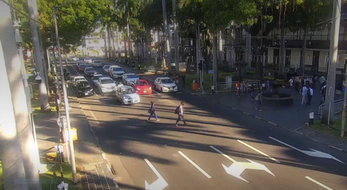 MT. Vous pouvez agrandir l'image en cliquant et en l'élargissant avec vos doigts. MT. Vous pouvez agrandir l'image en cliquant et en l'élargissant avec vos doigts.