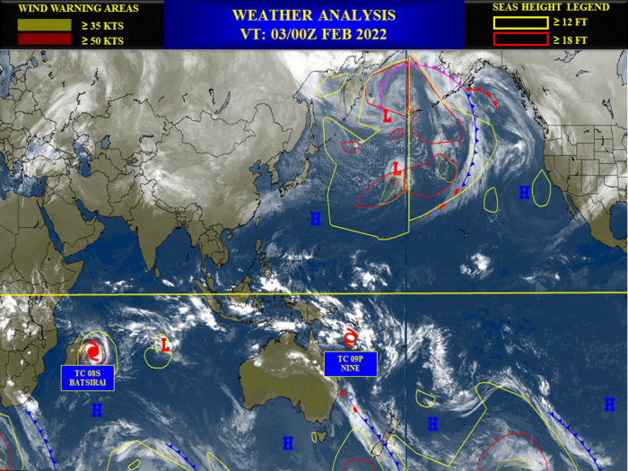 TC 08S(BATSIRAI): CAT 4 US tracking apprx 200km North of Réunion island// TC 09P, Invest 90S updates, 03/03utc