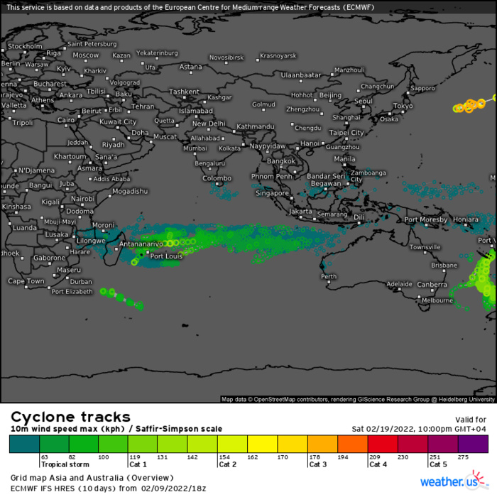 Intensifying TC 11P(DOVI) tracking close to New Caledonia within 12h, to peak at 75kts/CAT 1 US by 36hours//Invest 93S, 10/03utc