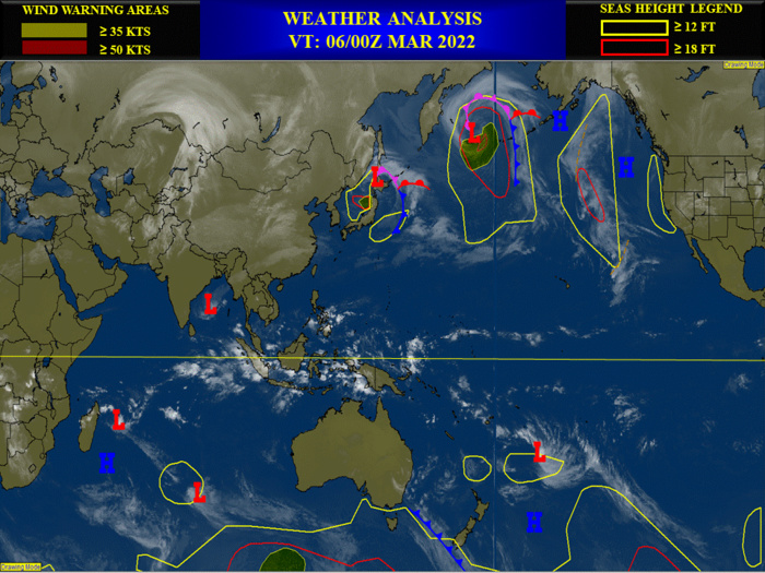 TC 01B: now weakening//Invest 97S slowly intensifying East of Madagascar//14S(VERNON),Invest 96P,18P(EVA): subtropical,06/06utc