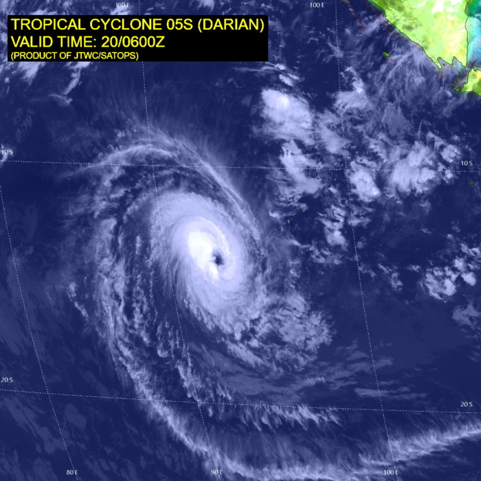 05S(DARIAN): Rapid Intensification: +45knots/24h from CAT 1 to Strong CAT 3 US//Invest 94W//Invest 98B//Invest 90S// 2009utc