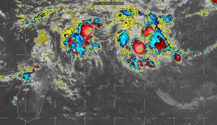 Invest 90S is forecast to enter a FUJIWHARA state with Invest 96S and be eventually absorbed//1618utc, 1700utc update