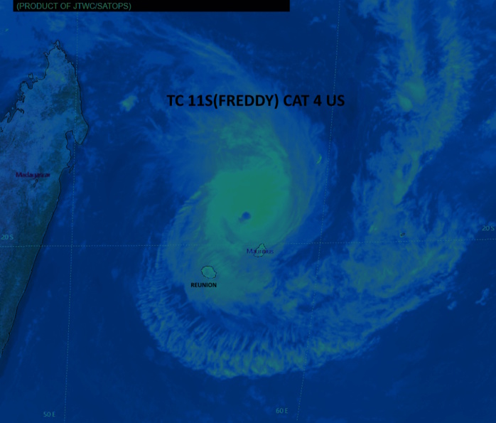 TC 11S(FREDDY)set to make landfall near Mananjary/MADAGASCAR shortly after 24h as a strong CAT3 US//Invest 99W//Invest 93S// 2015utc