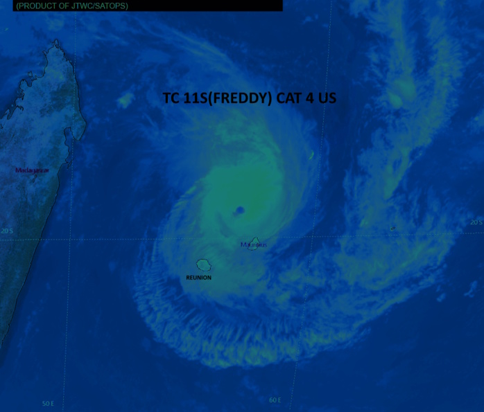 TC 11S(FREDDY)set to make landfall near Mananjary/MADAGASCAR shortly after 24h as a strong CAT3 US//Invest 99W//Invest 93S// 2015utc
