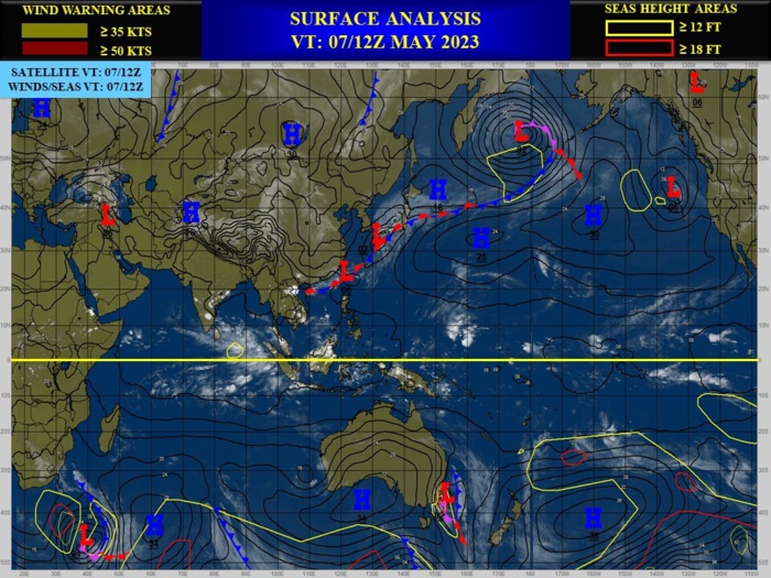 Invest 93W// Invest 95S// 0706utc