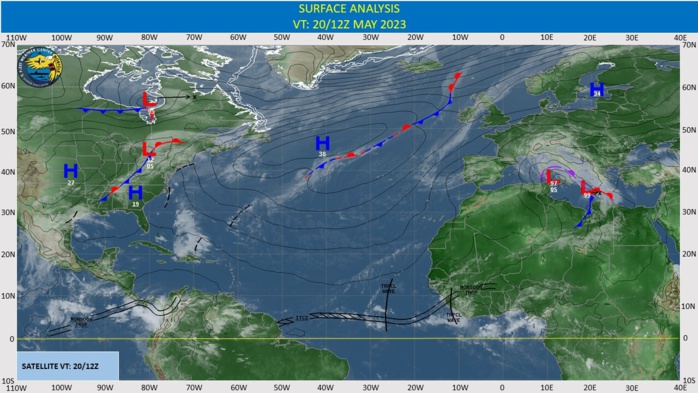 02W set to reach Typhoon intensity within 36h slowly approaching the Marianas// TC 19S(FABIEN) slow weakening next 72h// 2009utc 02W set to reach Typhoon intensity within 36h slowly approaching the Marianas// TC 19S(FABIEN) slow weakening next 72h// 2009utc