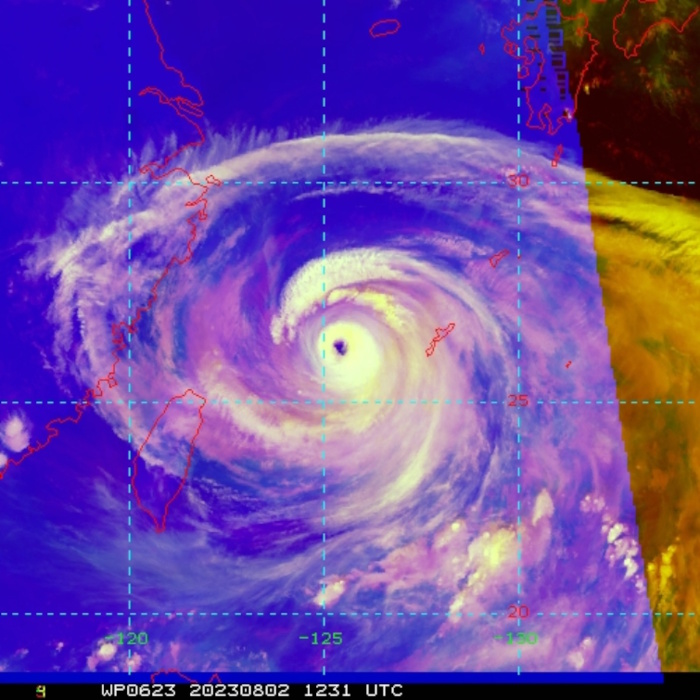 06W(KHANUN) forecast to remain at Typhoon intensity next 72h// 05E(DORA) forecast to peak at CAT 4 US by 24h//0215utc