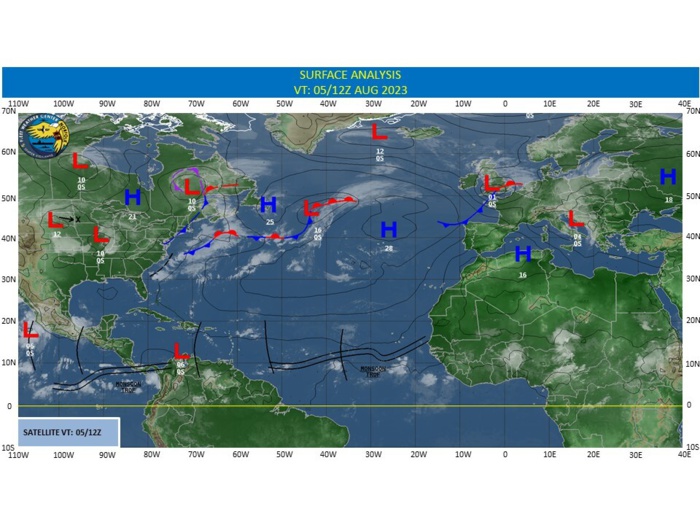 06W(KHANUN)to approach KYUSHU by 48/72H at Typhoon intensity//05E(DORA) powerful CAT 4 US//06E(EUGENE) intensifying//0521utc 06W(KHANUN)to approach KYUSHU by 48/72H at Typhoon intensity//05E(DORA) powerful CAT 4 US//06E(EUGENE) intensifying//0521utc