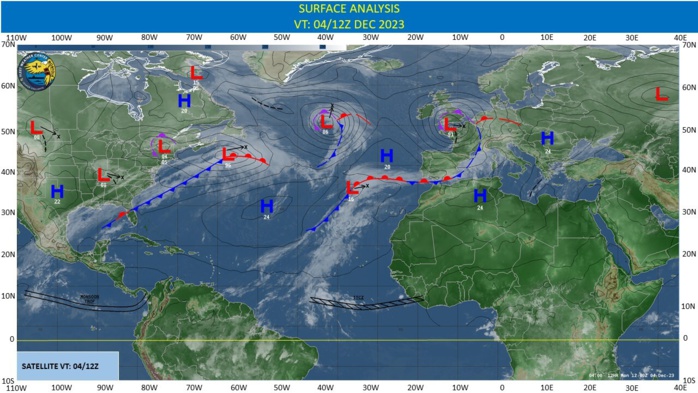 TC 08B(MICHAUNG) to peak within 12/18h//Invest 92P Tropical Cyclone Formation Alert issued// 0415utc