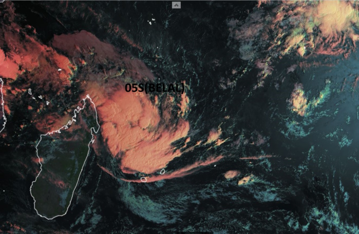 TC 05S(BELAL) should be intensifying more than 50 knots/72hours while dangerously approaching REUNION & MAURITIUS  islands//1303utc