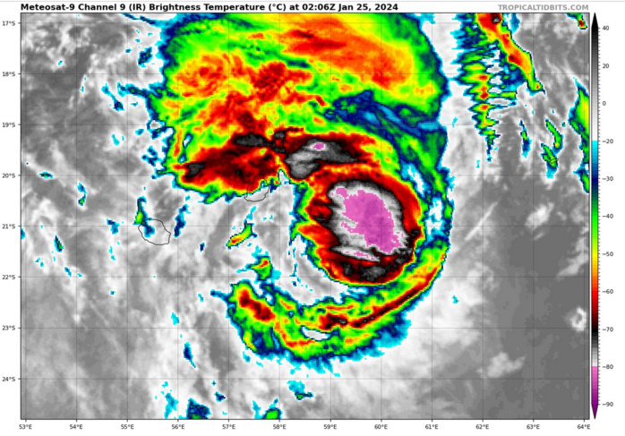 SATELLITE ANALYSIS, INITIAL POSITION AND INTENSITY DISCUSSION: ANIMATED ENHANCED INFRARED (EIR) SATELLITE IMAGERY DEPICTS TROPICAL CYCLONE (TC) 08S (CANDICE) HAVING RAPIDLY CONSOLIDATED, WITH DEEP CENTRALIZED CONVECTION SHIFTING FROM THE WESTERN SEMICIRCLE TO THE NORTHERN SEMICIRCLE OVER THE PAST SIX HOURS. A 242129Z AMSR2 SATELLITE DERIVED WIND SPEED IMAGE CAPTURED A VERY BROAD CIRCULATION (RADIUS OF MAXIMUM WIND SPEED OF 150NM) WITH AN ASYMMETRIC WIND FIELD. THE HIGHEST WIND SPEEDS WERE OBSERVED NORTH OF THE PARTIALLY EXPOSED LOW LEVEL CIRCULATION CENTER (LLCC). SHIP OBSERVATIONS (ID EUMDE20) 150NM NORTH OF THE LLCC REPORTED 35KTS WEST- SOUTHWESTERLIES AT 250000Z. SYNOPTIC OBSERVATIONS FROM POINTE CANON,  280NM EAST OF THE LLCC REPORTED 35KTS NORTHERLY WINDS AT 250000Z. THE  ENVIRONMENT IS ASSESSED AS HIGHLY FAVORABLE, WITH WARM (29-30 C) SEA  SURFACE TEMPERATURES, LOW (5-10KTS) VERTICAL WIND SHEAR (VWS),  EXCEPTIONAL DIVERGENCE ALOFT (POINT SOURCE). THE INITIAL POSITION IS  PLACED WITH MEDIUM CONFIDENCE BASED ON ANIMATED EIR SATELLITE IMAGERY.  THE INITIAL INTENSITY OF 45 KTS IS ASSESSED WITH MEDIUM CONFIDENCE BASED ON SYNOPTIC OBSERVATIONS AND THE SUBJECTIVE INTENSITY ESTIMATES BELOW.