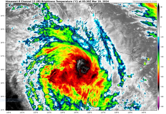 Remnants of TC 18S likely to re-develop within 48H//Over-land remnants of TC 19P(MEGAN)// 10 Day ECMWF Storm Tracks//1906utc Remnants of TC 18S likely to re-develop within 48H//Over-land remnants of TC 19P(MEGAN)// 10 Day ECMWF Storm Tracks//1906utc