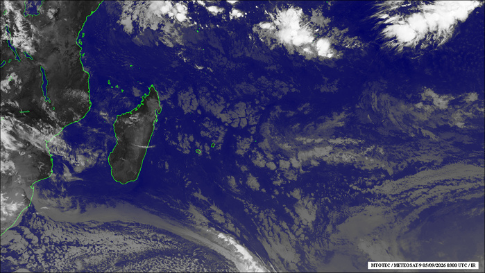 ILES SOEURS: Maurice/Réunion/Rodrigues/Agaléga/Tromelin: relevés climatologiques du 05/09/26 ILES SOEURS: Maurice/Réunion/Rodrigues/Agaléga/Tromelin: relevés climatologiques du 05/09/26
