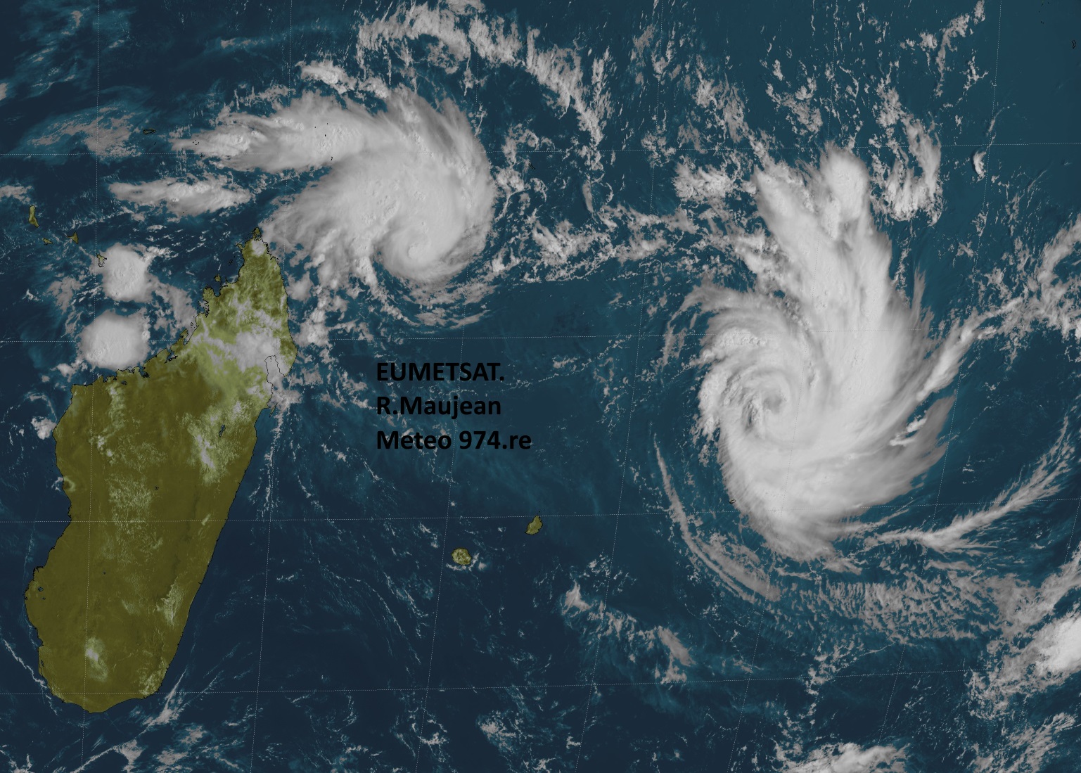 Satellite de 10h. R.Maujean.