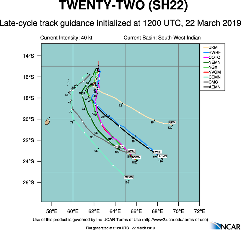 21UTC: JOANINHA(22S), intensifying steadily and slowly approaching Rodrigues island