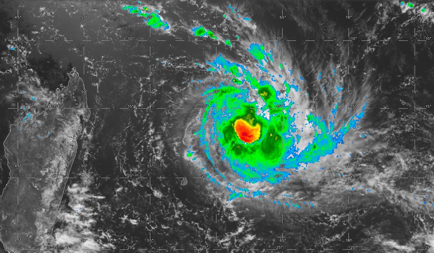 La Réunion et Maurice sont bien à l'écart des intempéries. Satellite à midi.