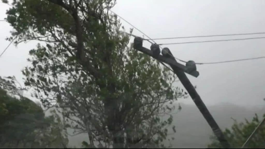 Rodrigues: le cyclone intense JOANINHA s'éloigne, quelques photos sur place ce matin