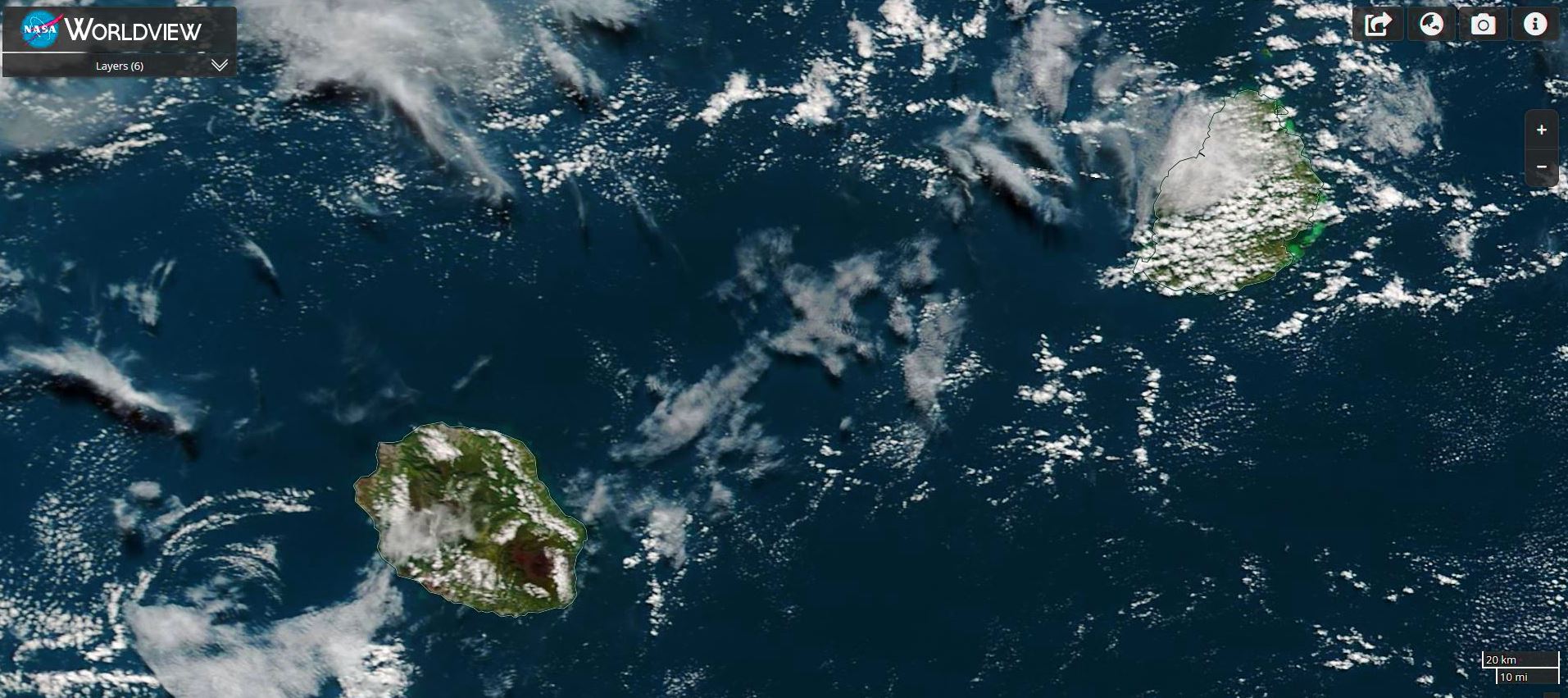 Maurice et la Réunion vues par le satellite Terra ce matin à 10h15.