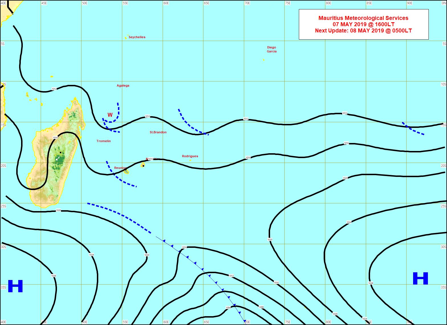 Carte de 16heures. Ligne d'instabilité au sud de la REUNION. Limite frontale au sud de 25°sud suivie par un anticyclone qui va renforcer les alizées demain. MMS
