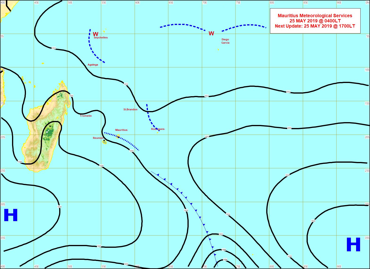 Situation en surface. Analyse de MMS à 4heures ce matin. L'anticyclone au sud de MADA évolue peu. Limite frontale très atténuée à proximité de MAURICE. Vents de sud-est s'établissant sur les Iles Soeurs. Une ligne d'instabilité se trouve a proximité de RODRIGUES.