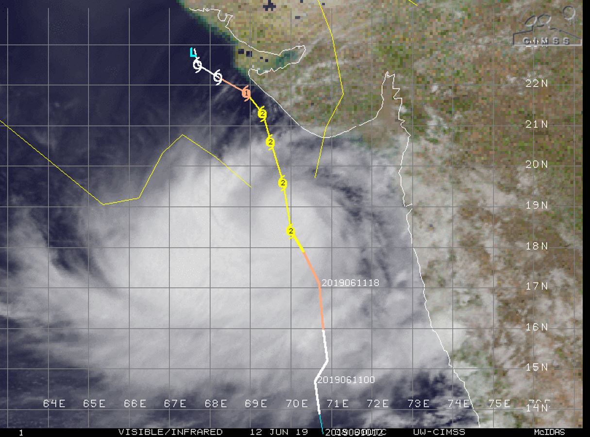 Arabian Sea: TC VAYU(02A) category 2 US, peaking within 24hours, gradually approaching Porbandar/Gujarat