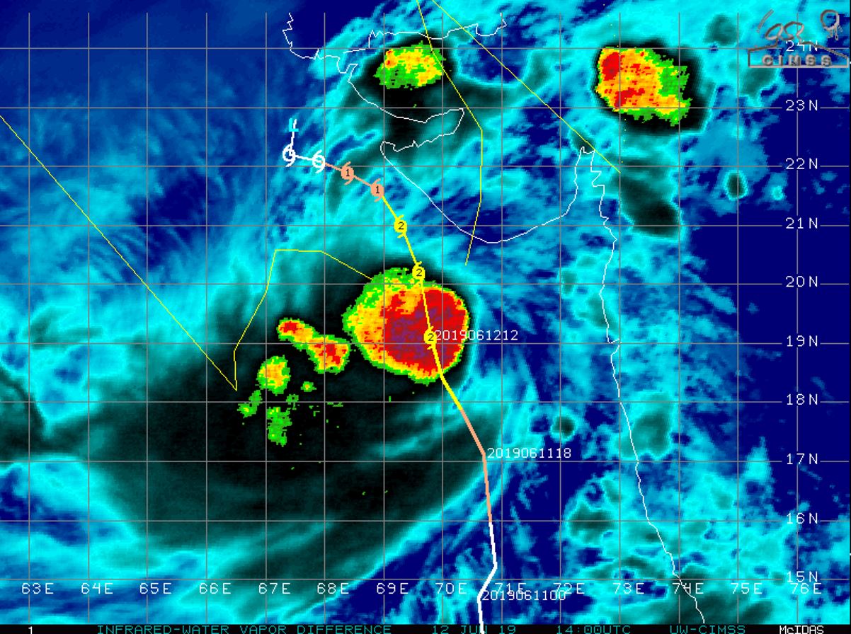 Cyclone VAYU(02A) category 2 US is gradually approaching Porbandar area
