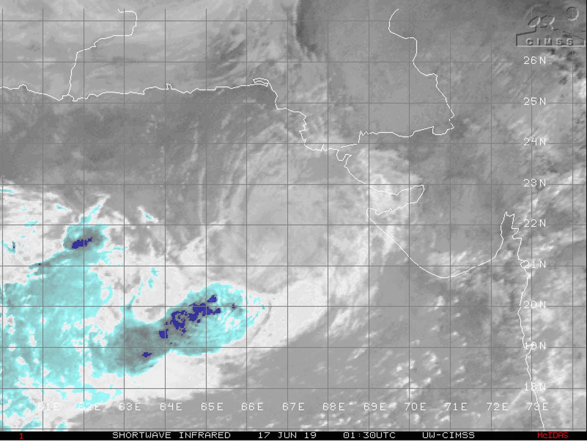 0130UTC: DECAYING CONVECTION SHEARED SOUTHWEST OF THE EXPOSED CENTER.