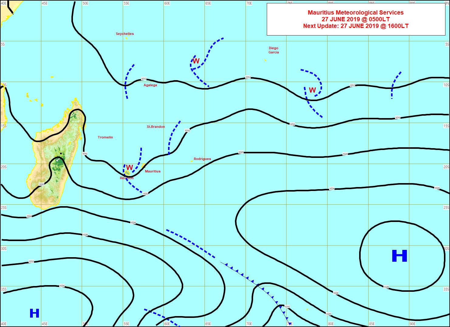 Analyse de la situation de surface ce matin. Toujours un peu d'instabilité(w) entre les Iles Soeurs. L'anticyclone(1038hpa) actuellement au sud de la Grande Ile va venir se positionner au sud des Mascareignes ces deux prochains jours. MMS Analyse de la situation de surface ce matin. Toujours un peu d'instabilité(w) entre les Iles Soeurs. L'anticyclone(1038hpa) actuellement au sud de la Grande Ile va venir se positionner au sud des Mascareignes ces deux prochains jours. MMS