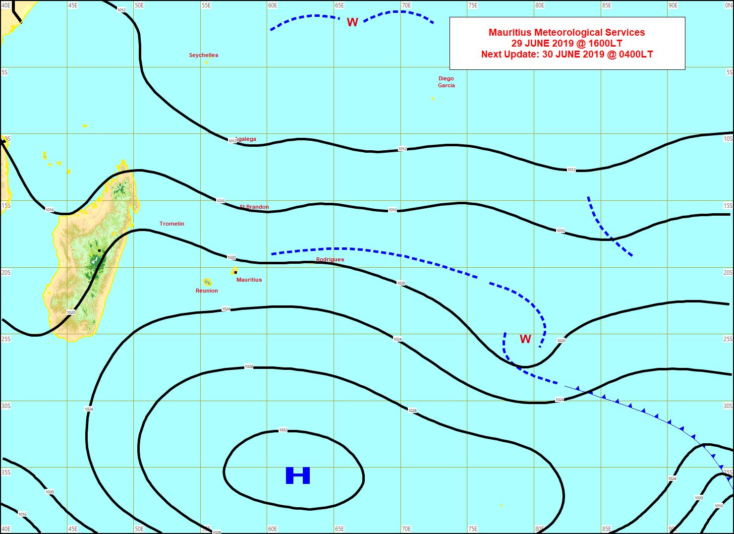 Analyse de surface cet après midi. L'anticyclone(1033hpa) est encore bien ancré au Sud-Sud-Est des Iles Soeurs. L'alizé reste soutenu mais plutôt sec. MMS