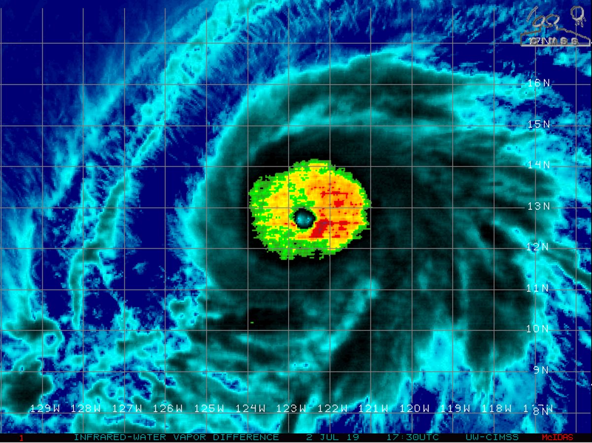 BARBARA(02E) already a category 4 US is showing a rather impressive satellite signature