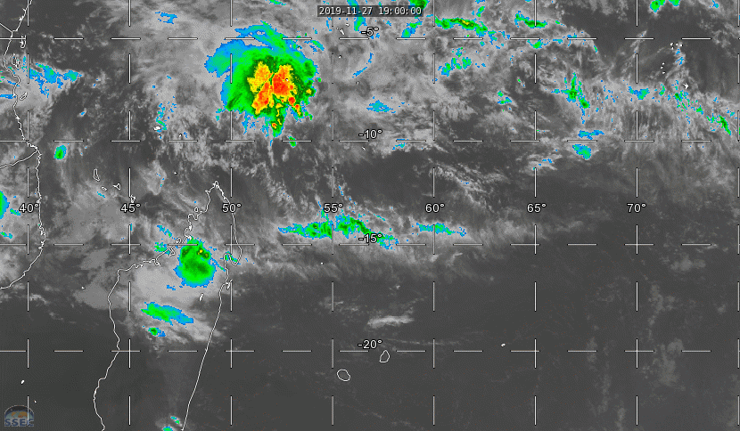 On surveille la zone au Nord Nord-Est de MADA pour une possible formation cyclonique ces prochains jours.