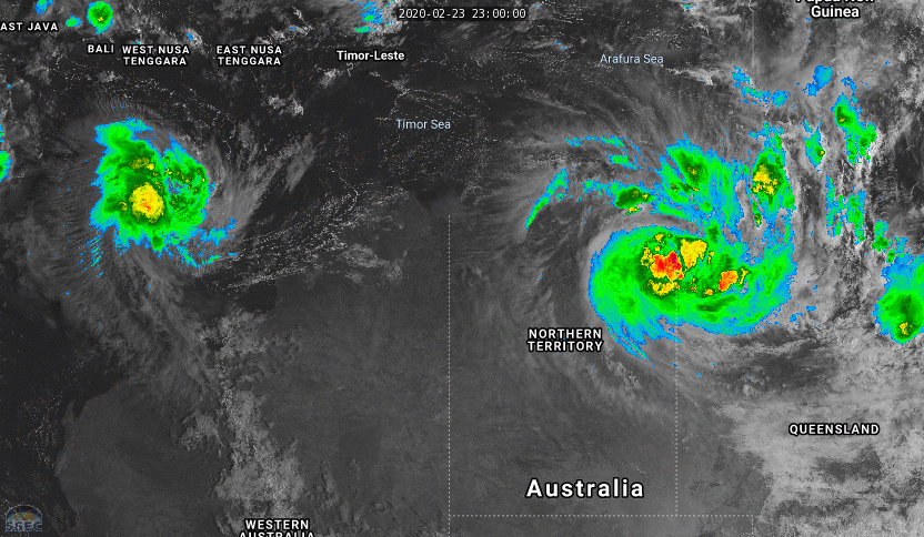 TC 19P(ESTHER): moving inland over northern Australia. TC 20S(FERDINAND): intensifying
