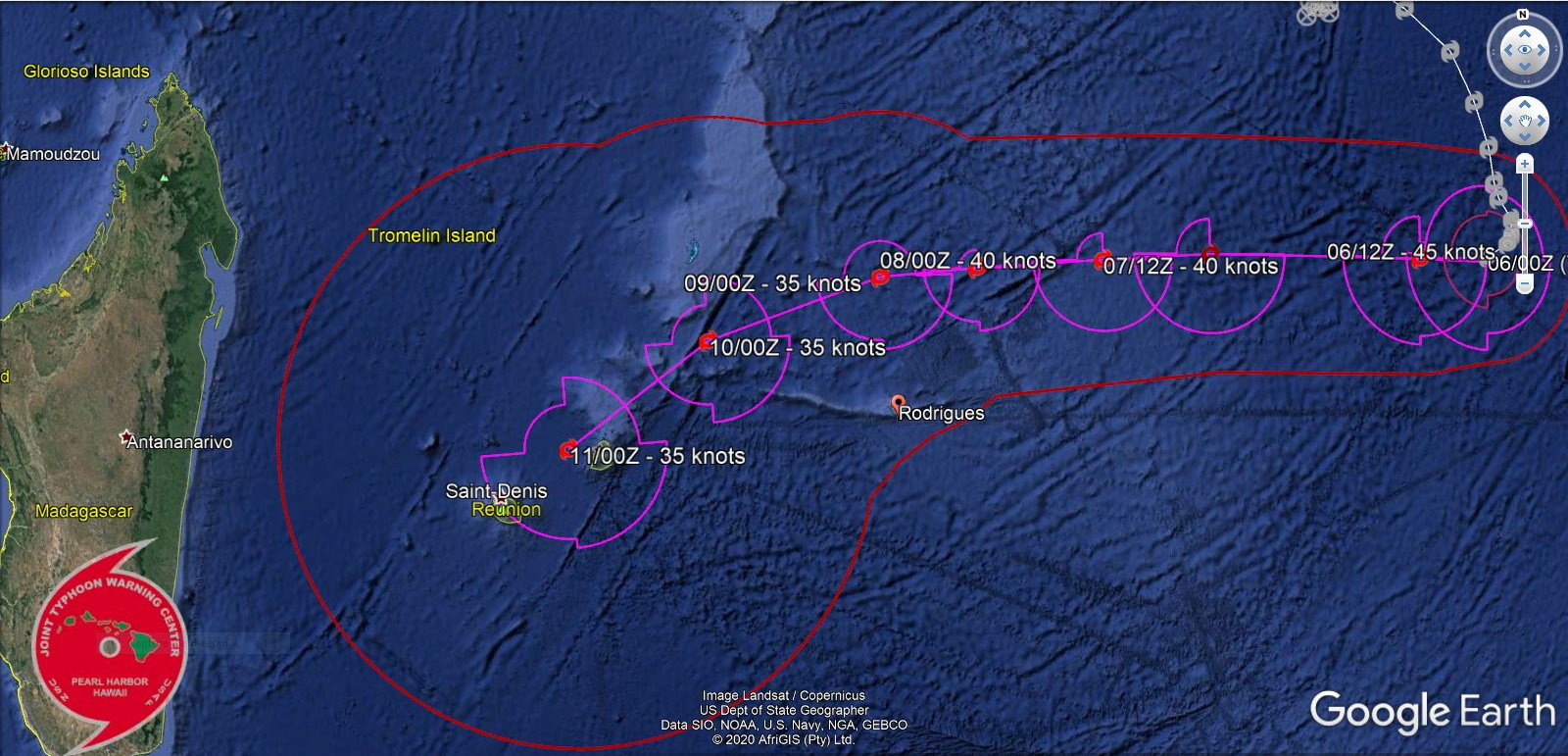 TC 08S WARNING 14. TC 08S SHOULD CONTINUE TO GRADUALLY WEAKEN THROUGHOUT THE REMAINDER OF THE  FORECAST. NUMERICAL MODELS ARE IN GOOD AGREEMENT LENDING HIGH  CONFIDENCE IN THE JTWC TRACK FORECAST. THE HWRF SUGGESTS POSSIBLE RE- INTENSIFICATION IN THE EXTENDED PERIOD BEYOND 96H, BUT THERE IS  LOW CONFIDENCE IN THAT SCENARIO DEPENDING ON HOW MUCH OF THE  CIRCULATION REMAINS BY THAT TIME.