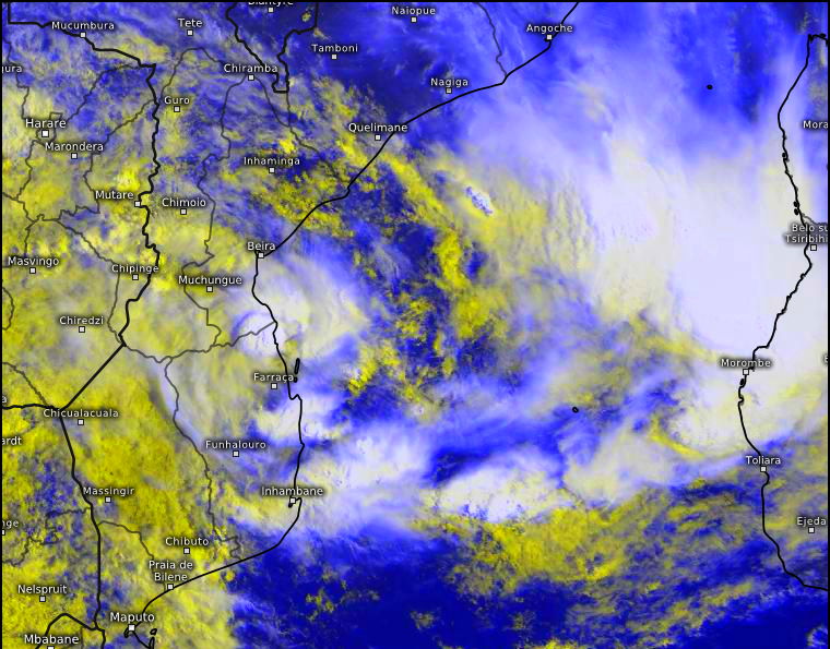 INVEST 93S. 16/07UTC. DEEP CONVECTION OVERHEAD THE LOW LEVEL  CIRCULATION CENTER (LLCC) GRADUALLY MOVING NORTHEASTWARD OUT TO SEA. Eumetsat. PH.