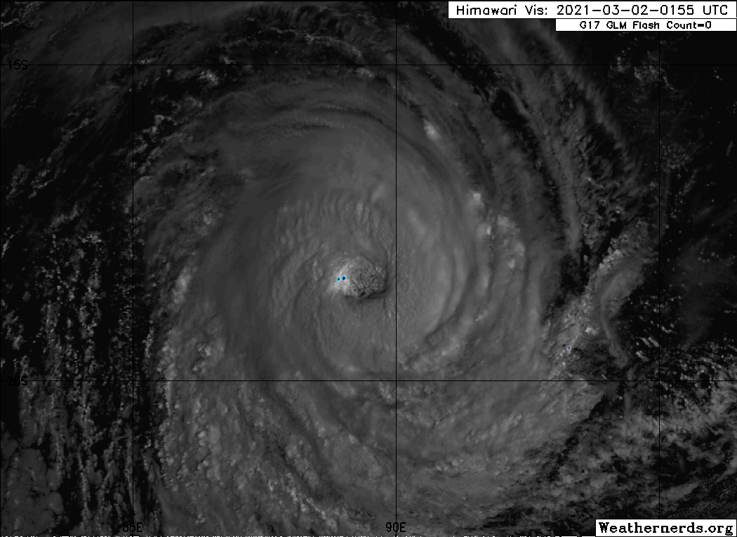 22S(MARIAN). 02/0335UTC.ANIMATED MULTISPECTRAL SATELLITE IMAGERY INDICATES THAT THE CONVECTIVE CLOUD TOPS HAVE COOLED  AND THE EYE IS BECOMING INCREASINGLY MORE RAGGED OVER THE PAST SIX  HOURS AND DECREASED IN SIZE TO 45KM. CLICK TO ANIMATE IF NECESSARY.