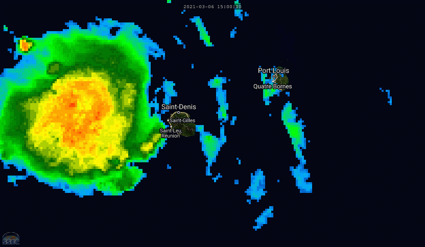 INVEST 91S. 07/00UTC. 9H ANIMATION DEPICTING  INTENSE CONVECTION TRACKING OVER RÉUNION ISLAND WHERE A MARKED THUNDERY ACTIVITY IS REPORTED. SEVERAL LOCATIONS REPORT TOPS GUSTS NEAR OR ABOVE 100KM/H(TOPOGRAPHY ENHANCED). INVEST 91S. 07/00UTC. 9H ANIMATION DEPICTING  INTENSE CONVECTION TRACKING OVER RÉUNION ISLAND WHERE A MARKED THUNDERY ACTIVITY IS REPORTED. SEVERAL LOCATIONS REPORT TOPS GUSTS NEAR OR ABOVE 100KM/H(TOPOGRAPHY ENHANCED).