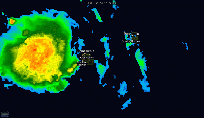 INVEST 91S. 07/00UTC. 9H ANIMATION DEPICTING  INTENSE CONVECTION TRACKING OVER RÉUNION ISLAND WHERE A MARKED THUNDERY ACTIVITY IS REPORTED. SEVERAL LOCATIONS REPORT TOPS GUSTS NEAR OR ABOVE 100KM/H(TOPOGRAPHY ENHANCED).