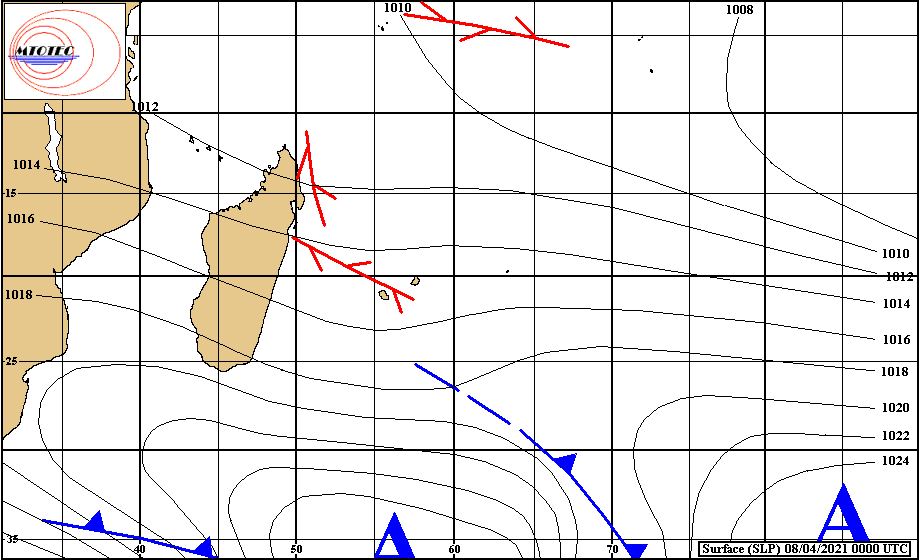 Analyse de la situation de surface ce Jeudi matin à 4heures. Lignes d'instabilité pluvio-orageuse dans le voisinage de la RÉUNION et au large de MADA. Vents modérés de secteur Est sur les ILES SOEURS, un peu plus soutenus sur RODRIGUES. A l'Est de 90°Est pas visible sur cette carte évolue la zone suspecte 91S. MTOTEC. Analyse de la situation de surface ce Jeudi matin à 4heures. Lignes d'instabilité pluvio-orageuse dans le voisinage de la RÉUNION et au large de MADA. Vents modérés de secteur Est sur les ILES SOEURS, un peu plus soutenus sur RODRIGUES. A l'Est de 90°Est pas visible sur cette carte évolue la zone suspecte 91S. MTOTEC.
